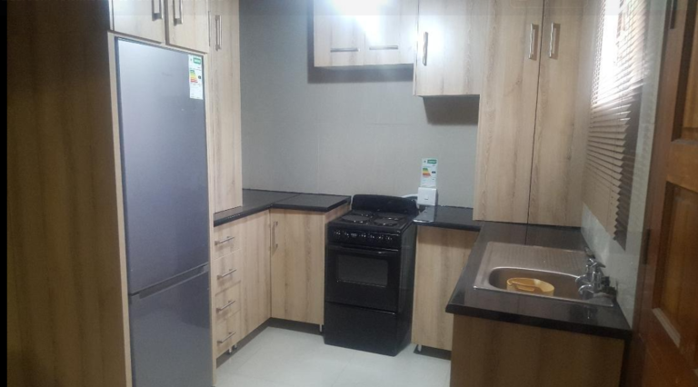 4 Bedroom Townhouse to Rent in Durban – Furnished Rooms Available for Males